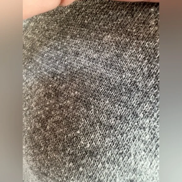 Old Navy grey sweatshirt - Picture 2 of 5